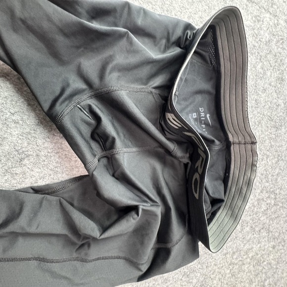 Nike Pro Leggings Shorts Set Mens Medium Black Red Compression Dri-FIT Layer - Picture 8 of 12